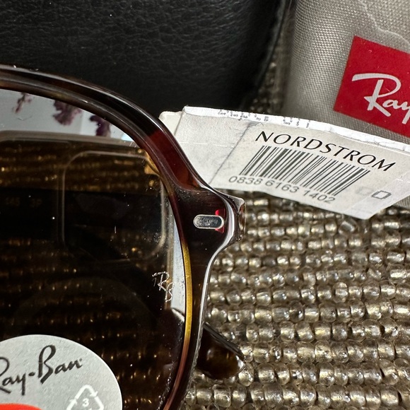 NWT Ray-Ban Bill Aviator polarized sunglasses with case and cloth - Unisex - Picture 6 of 15